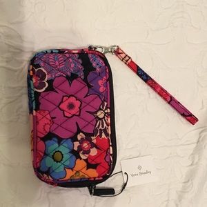 Vera Bradley “Floral Fiesta” tech case- Summer2017